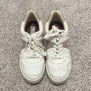 MIA White and Gray Casual Shoes